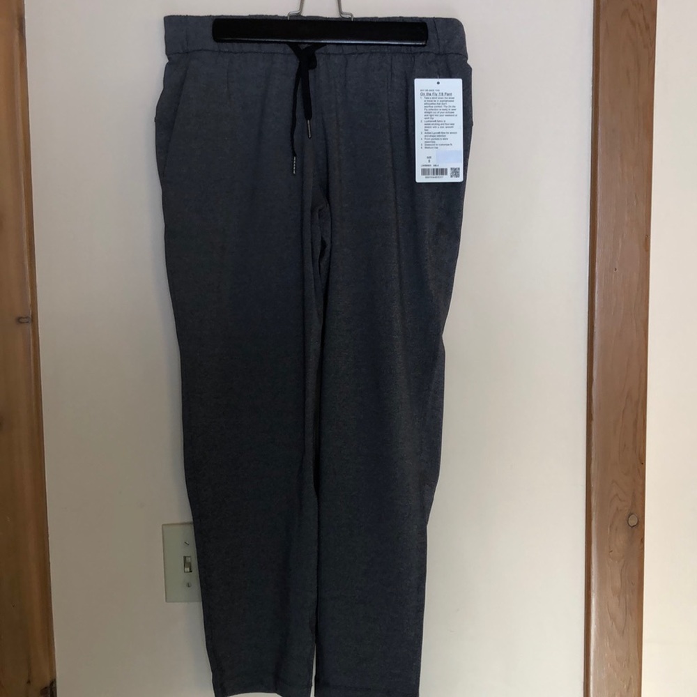 Lululemon on the fly 7/8 Pants